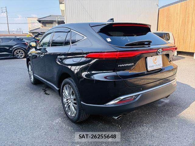 Toyota HARRIER HYBRID 2021-03 8158526-20