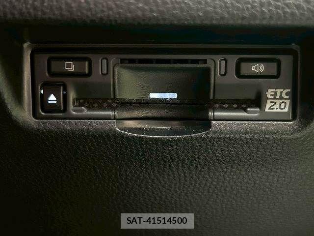 Toyota HARRIER HYBRID 2023-09 8158530-7