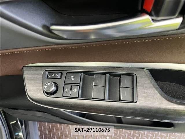 Toyota HARRIER HYBRID 2020-08 8207754-22