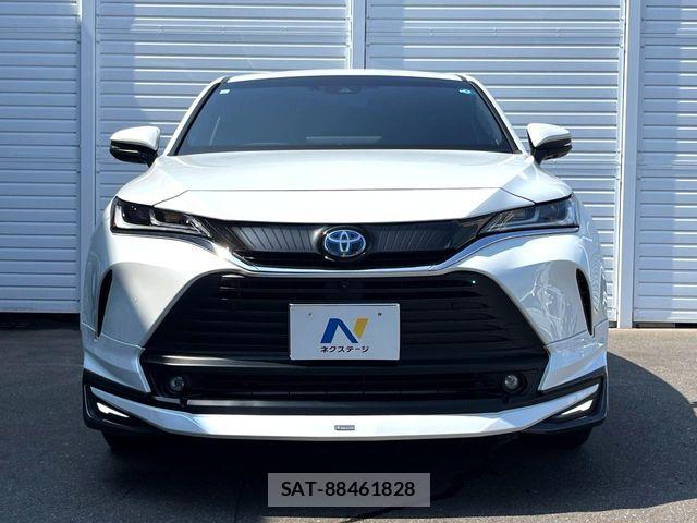 Toyota HARRIER HYBRID 2023-09 8207743-11