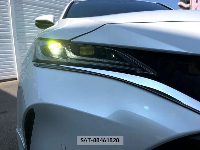 Toyota HARRIER HYBRID 2023-09 8207743-15