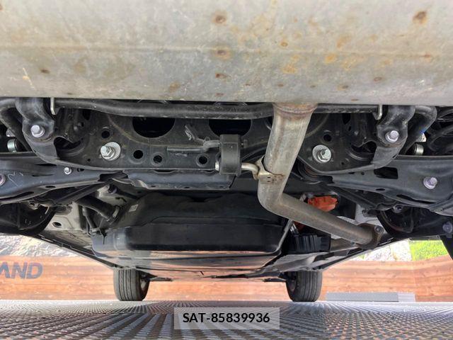Toyota HARRIER HYBRID 2021-08 8207766-19