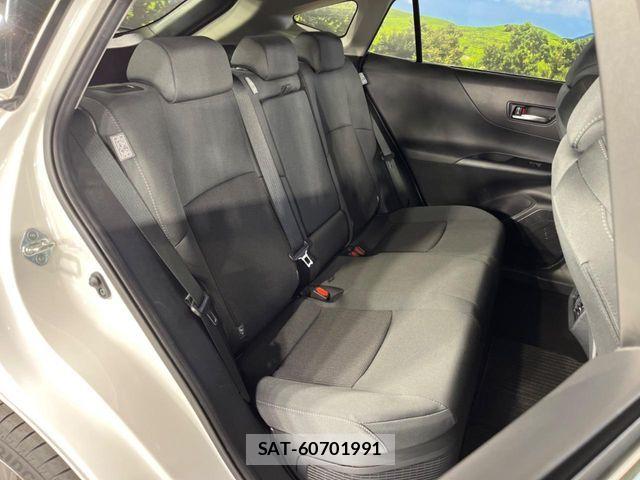 Toyota HARRIER HYBRID 2023-06 8207762-9