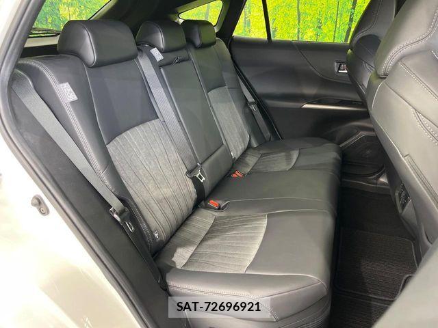 Toyota HARRIER HYBRID 2021-09 8207768-8