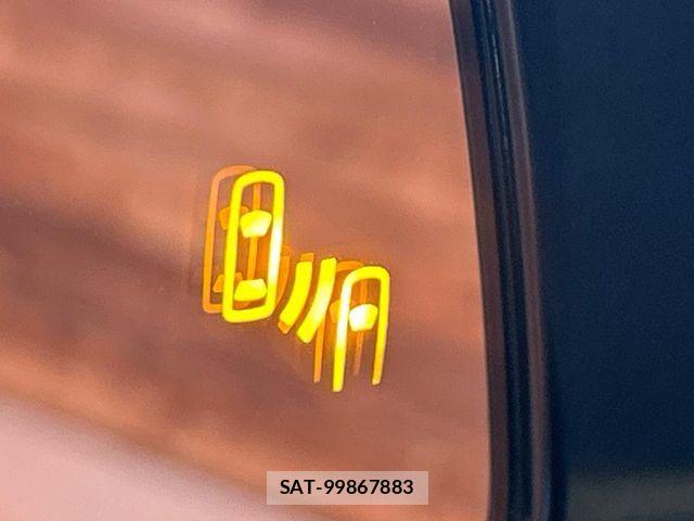 Toyota HARRIER HYBRID 2023-04 8207736-6