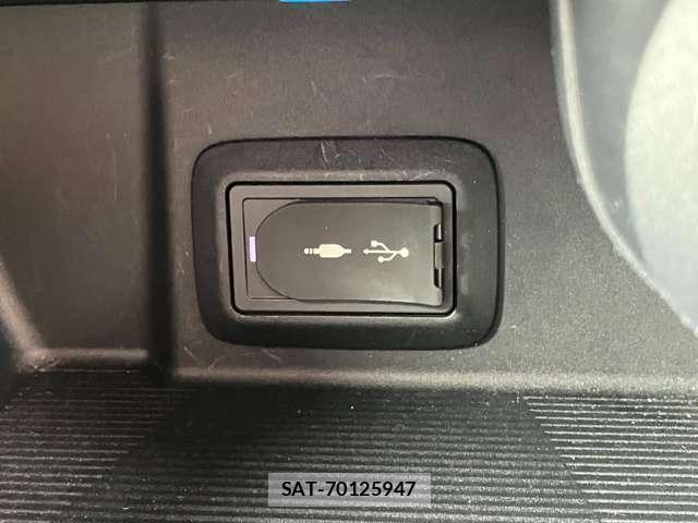 Toyota HARRIER HYBRID 2021-03 8207761-20