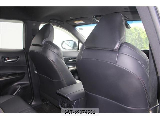 Toyota HARRIER HYBRID 2023-03 8207760-29