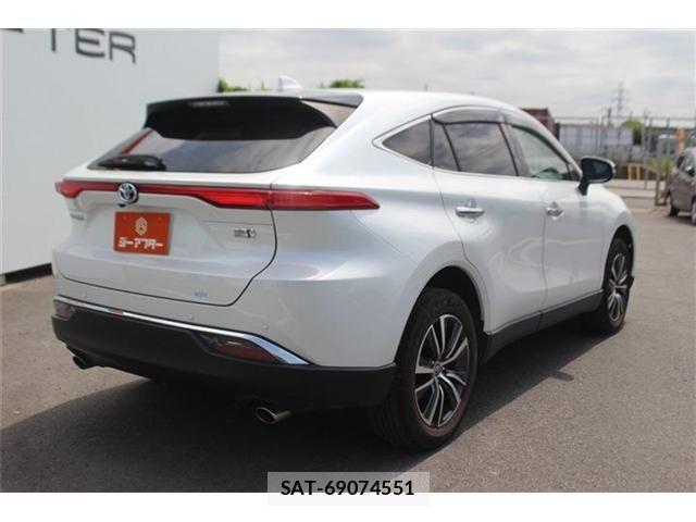 Toyota HARRIER HYBRID 2023-03 8207760-4