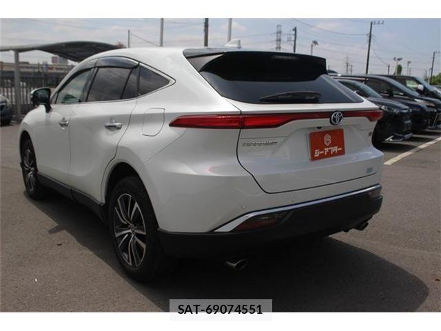 Toyota HARRIER HYBRID 2023-03 8207760-6