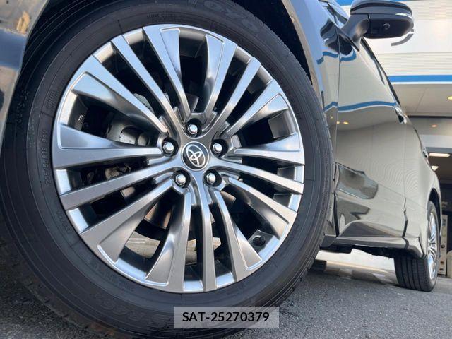 Toyota HARRIER HYBRID 2024-07 8207735-13