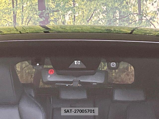 Toyota HARRIER HYBRID 2021-05 8207763-4