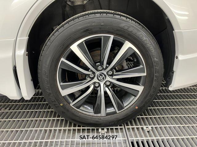 Toyota HARRIER HYBRID 2023-12 8207745-6