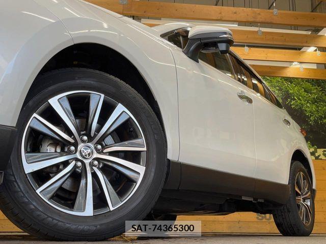 Toyota HARRIER HYBRID 2021-03 8207759-12