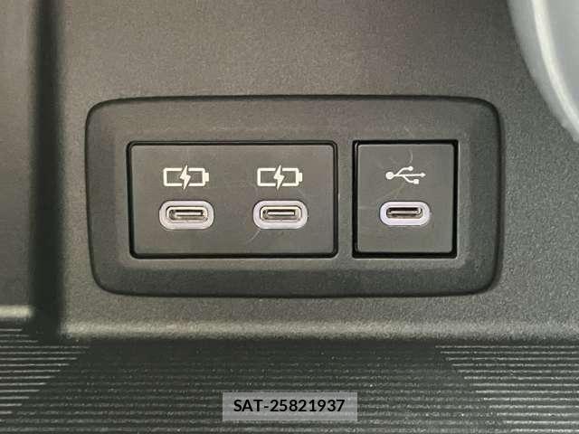 Toyota HARRIER HYBRID 2024-10 8207739-28