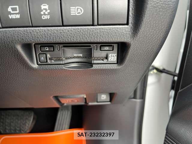 Toyota HARRIER HYBRID 2024-09 8207748-6