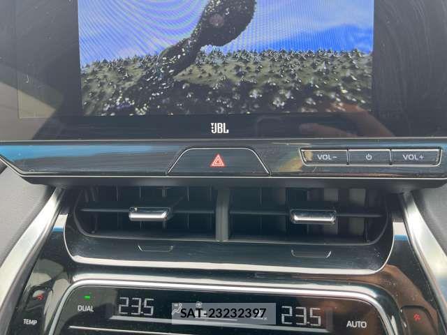 Toyota HARRIER HYBRID 2024-09 8207748-7