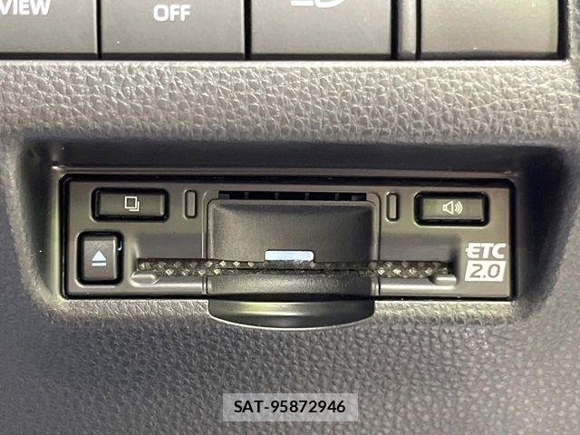 Toyota HARRIER HYBRID 2025-05 8207741-6
