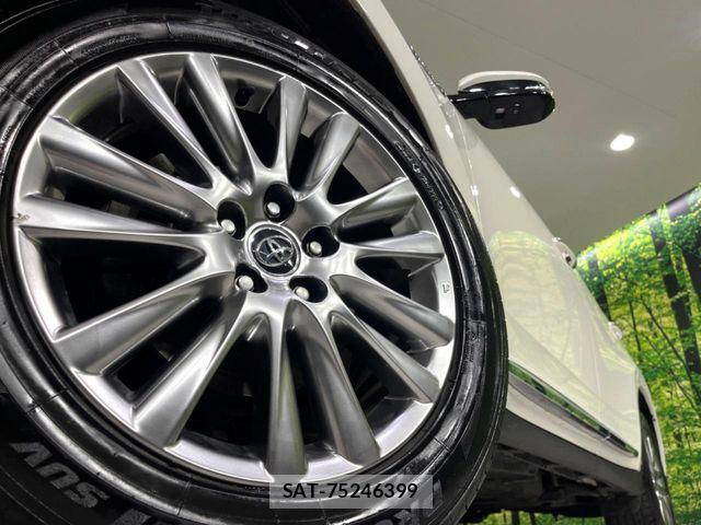 Toyota HARRIER HYBRID 2017-01 8230250-13