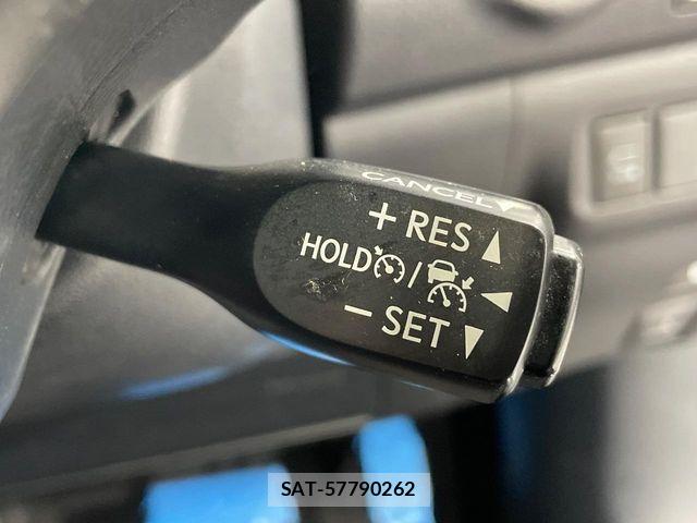 Toyota HARRIER HYBRID 2017-08 8230242-7