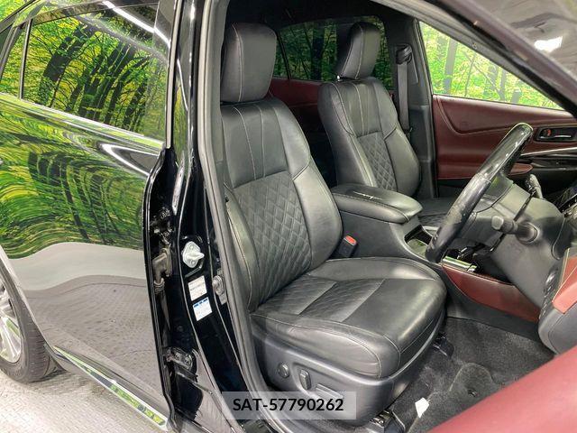 Toyota HARRIER HYBRID 2017-08 8230242-8