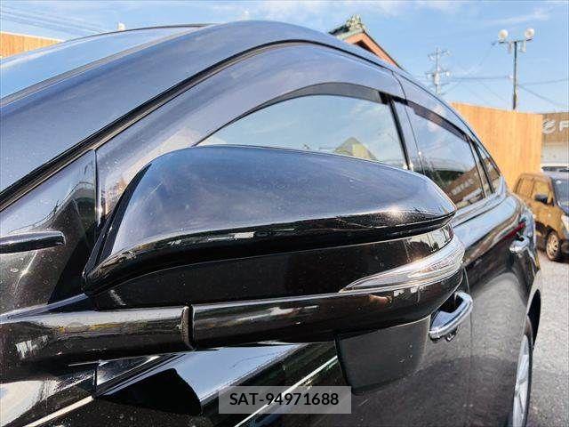 Toyota HARRIER HYBRID 2014-07 8230253-22