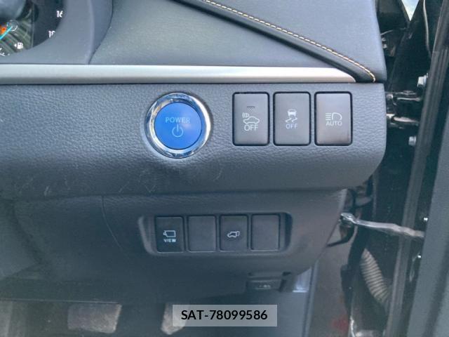 Toyota HARRIER HYBRID 2015-12 8230251-19