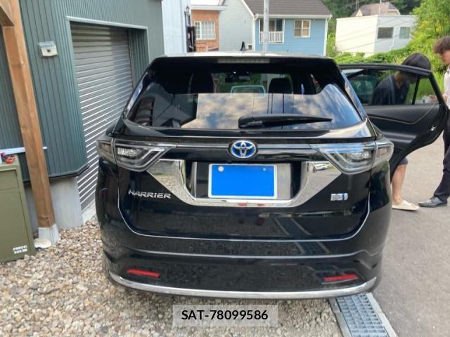 Toyota HARRIER HYBRID 2015-12 8230251-8