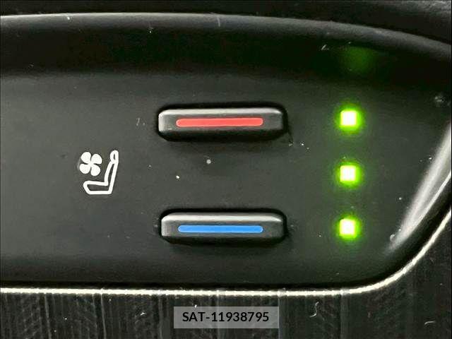 Toyota HARRIER HYBRID 2023-12 8245323-9