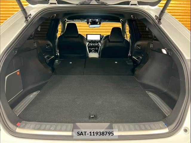 Toyota HARRIER HYBRID 2023-12 8245323-17