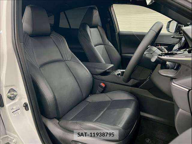 Toyota HARRIER HYBRID 2023-12 8245323-5