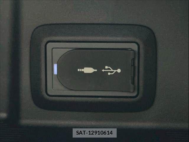 Toyota HARRIER HYBRID 2021-12 8245341-9