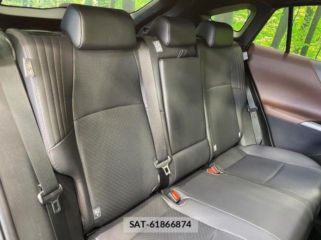 Toyota HARRIER HYBRID 2024-07 8245321-8