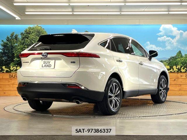 Toyota HARRIER HYBRID 2022-07 8245335-16