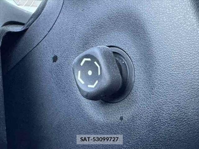 Toyota HARRIER HYBRID 2017-01 8245343-29