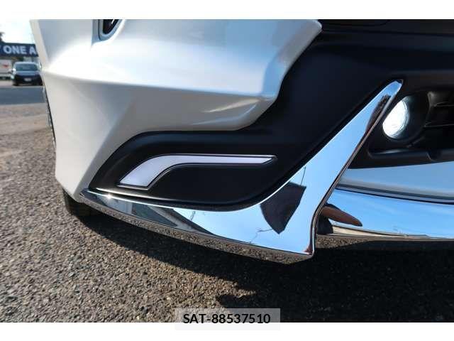 Toyota HARRIER HYBRID 2023-05 8245322-9