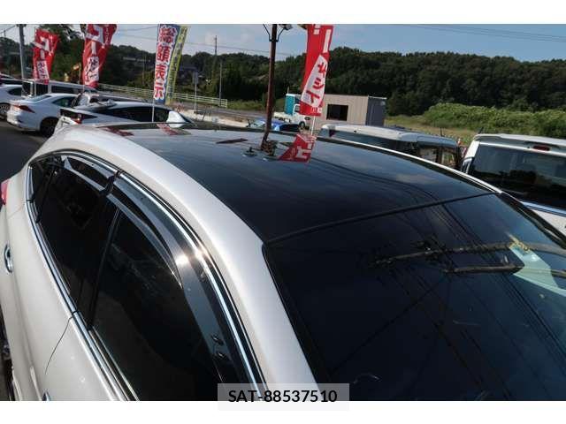 Toyota HARRIER HYBRID 2023-05 8245322-13