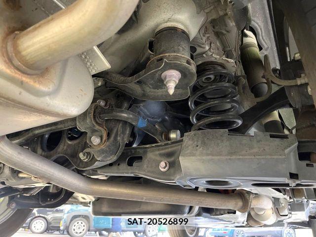Toyota HARRIER HYBRID 2021-11 8245339-19