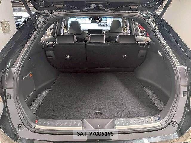 Toyota HARRIER HYBRID 2023-10 8245325-12