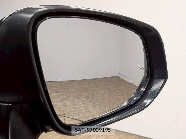 Toyota HARRIER HYBRID 2023-10 8245325-8