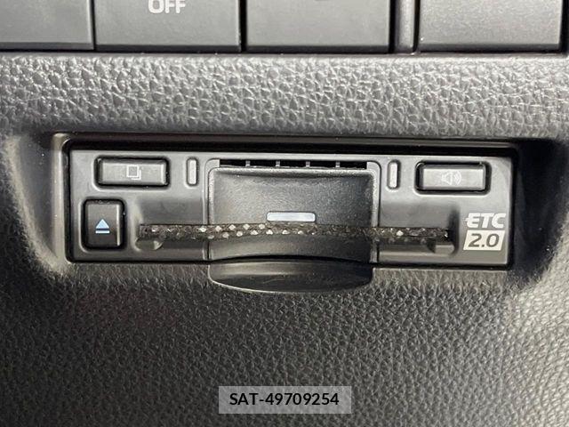 Toyota HARRIER HYBRID 2023-10 8245327-8