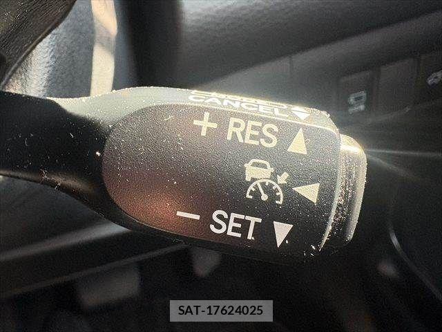 Toyota HARRIER HYBRID 2015-04 8314671-3