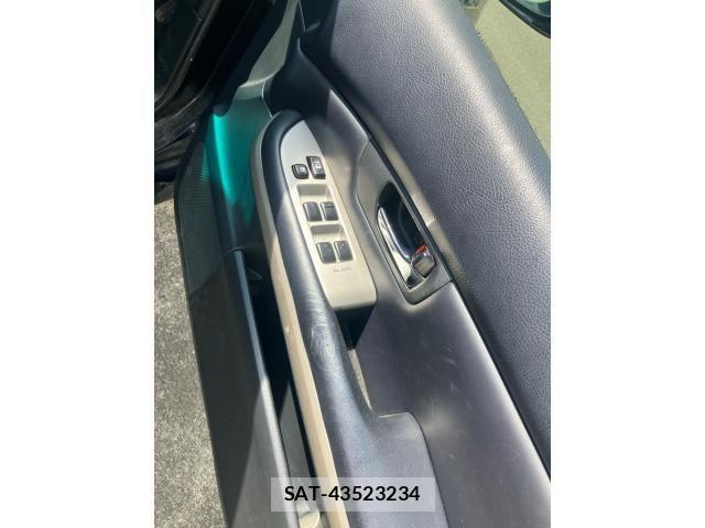 Toyota HARRIER HYBRID 2006-10 8314675-11
