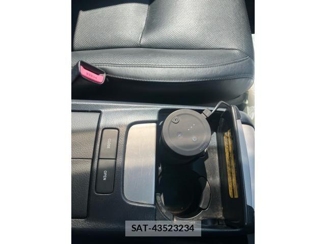 Toyota HARRIER HYBRID 2006-10 8314675-19