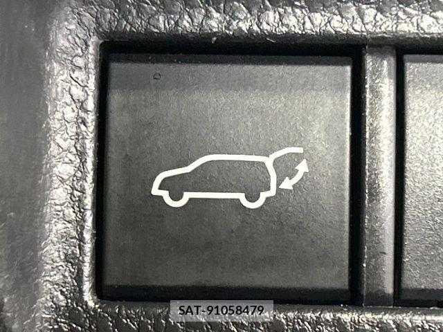 Toyota HARRIER HYBRID 2023-10 8336067-7