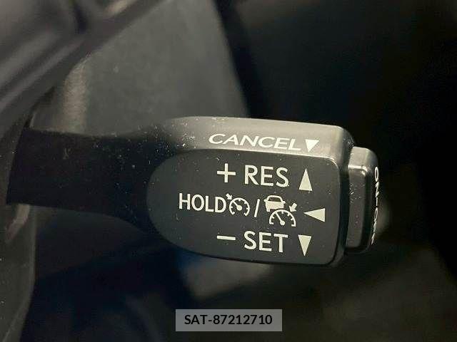 Toyota HARRIER HYBRID 2018-10 8336074-5