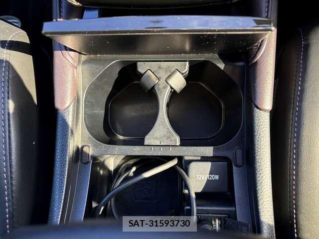 Toyota HARRIER HYBRID 2015-09 8336077-13