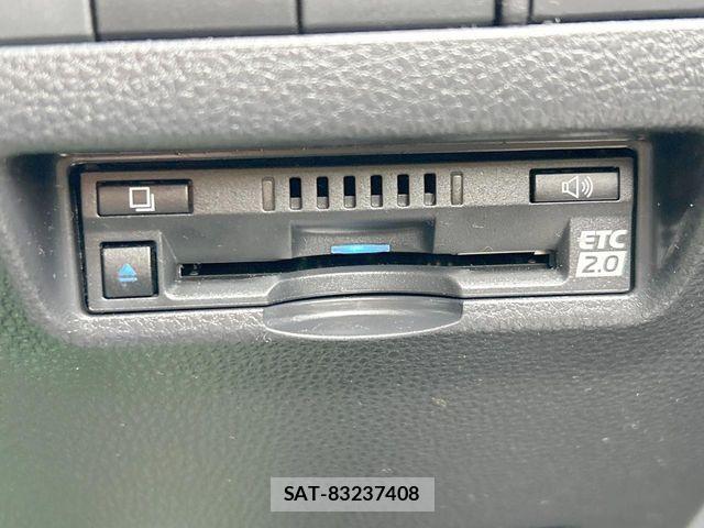 Toyota HARRIER HYBRID 2022-02 8336059-8