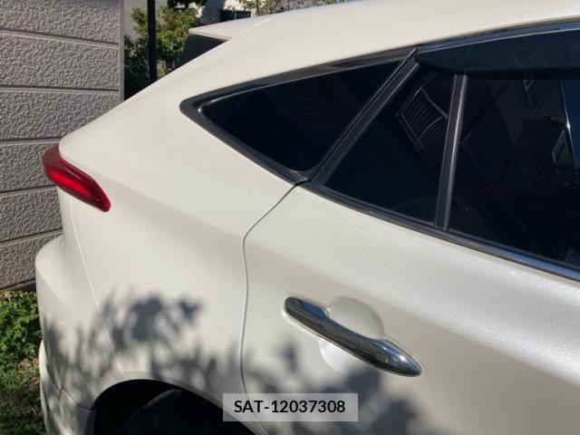 Toyota HARRIER HYBRID 2021-12 8336049-6