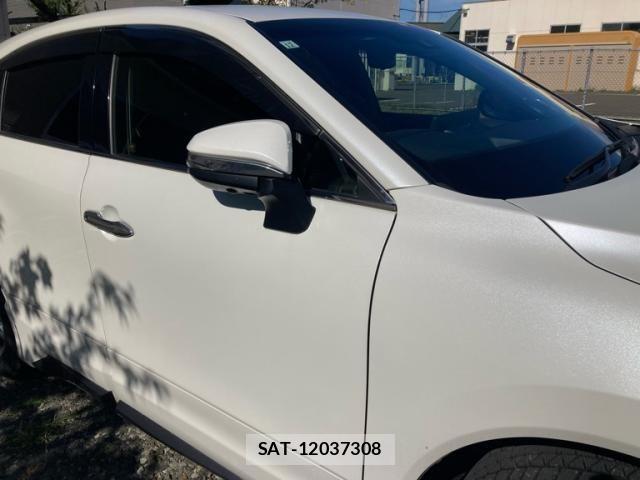 Toyota HARRIER HYBRID 2021-12 8336049-7