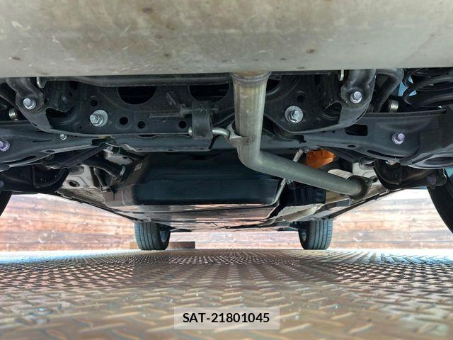 Toyota HARRIER HYBRID 2021-03 8336060-18